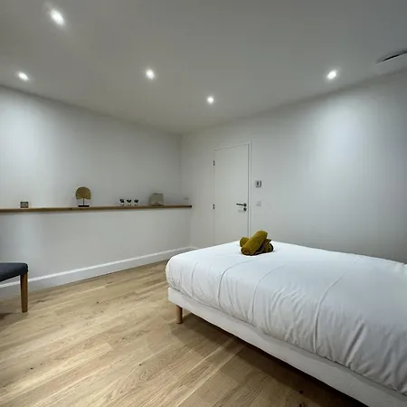 In With Terrace Views Διαμέρισμα Λε Μανς
